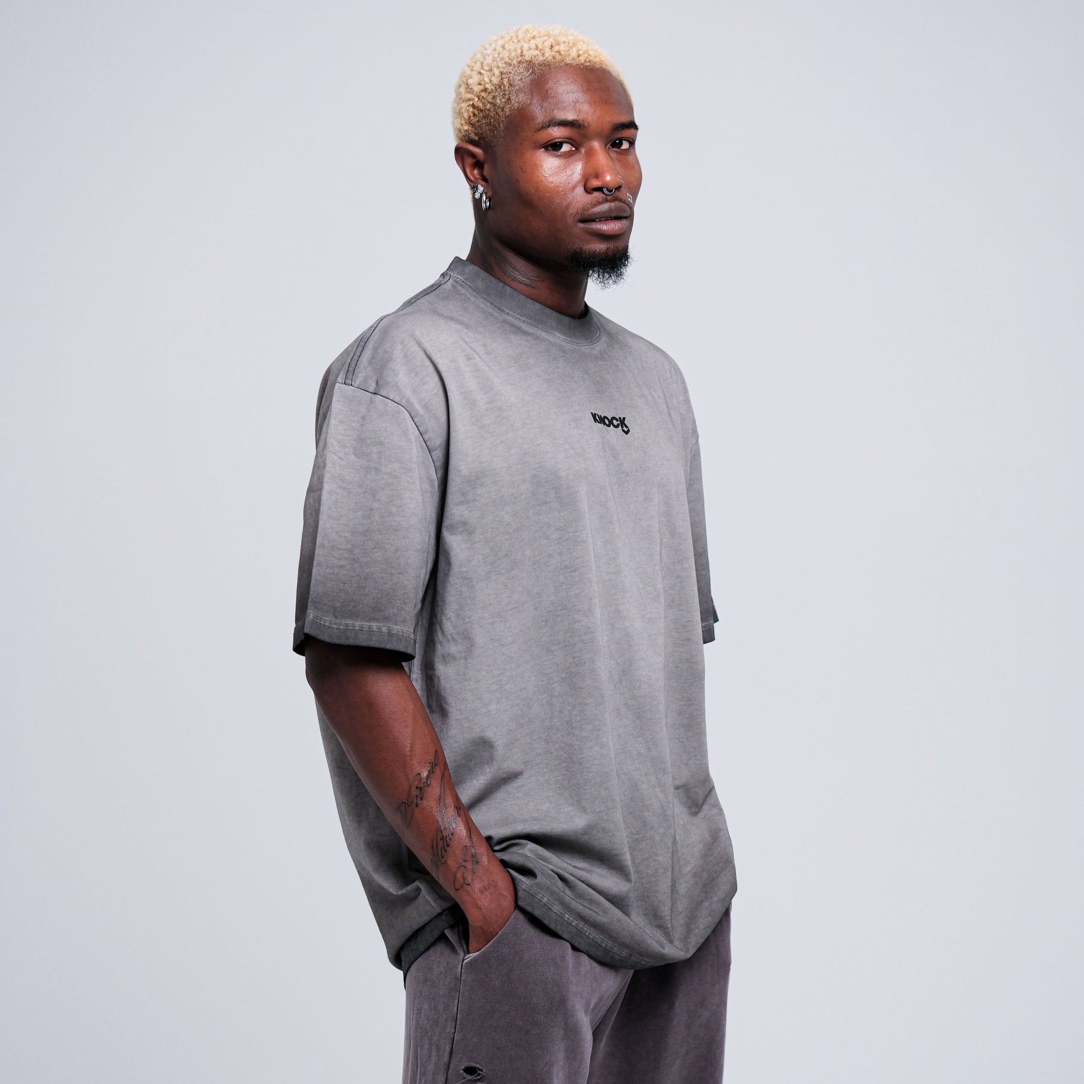 BRUSH BRICKBOUND GREY TEE