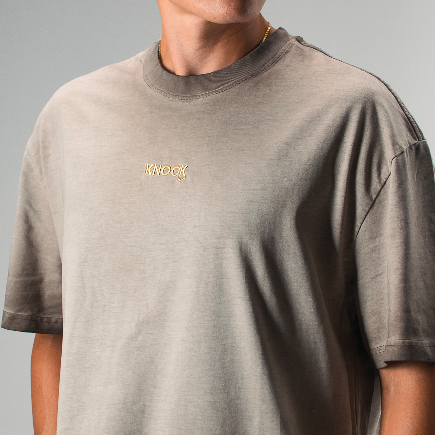 ASTROKNEE 2.0 OVERSIZED TEE VINTAGE SAND