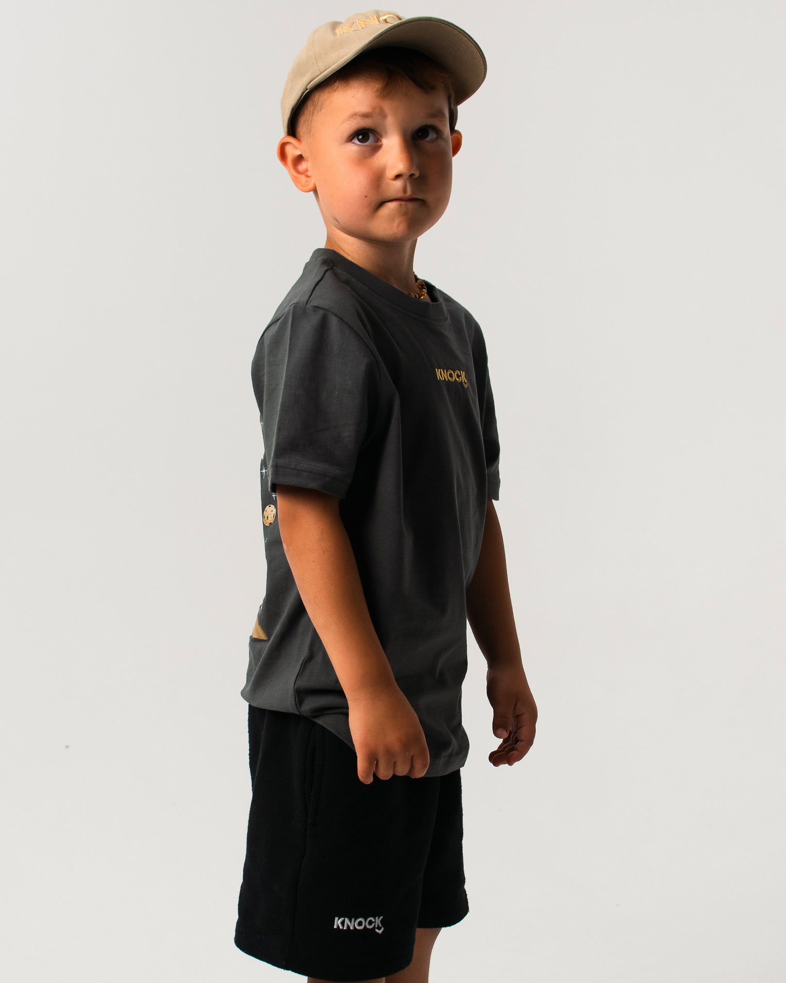 ASTROKNEE KIDS TEE GREY