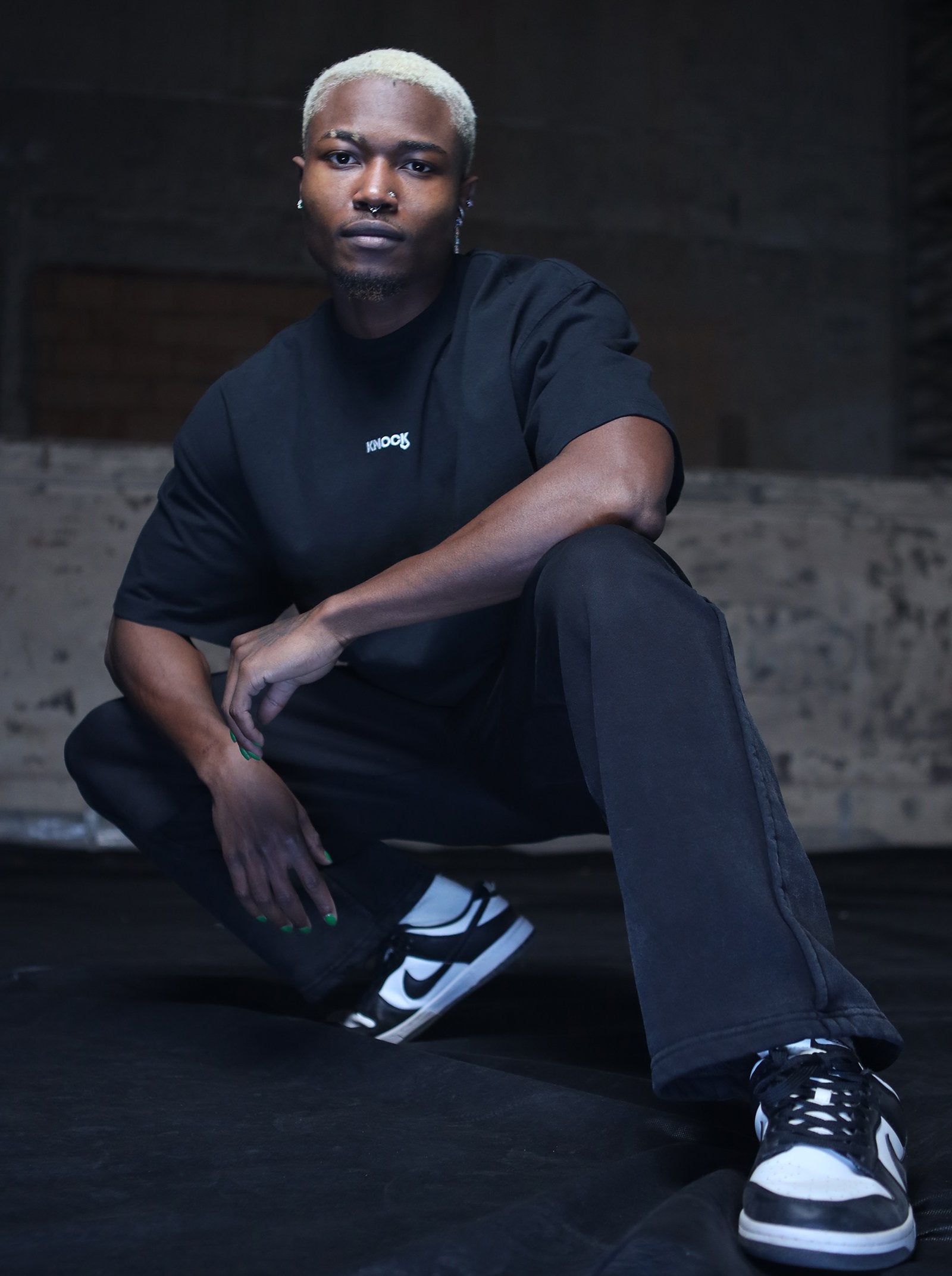 Dont Knock Clothingページ Mastermind Japan Oversized logo-print T-shirt | Black | FARFETCH