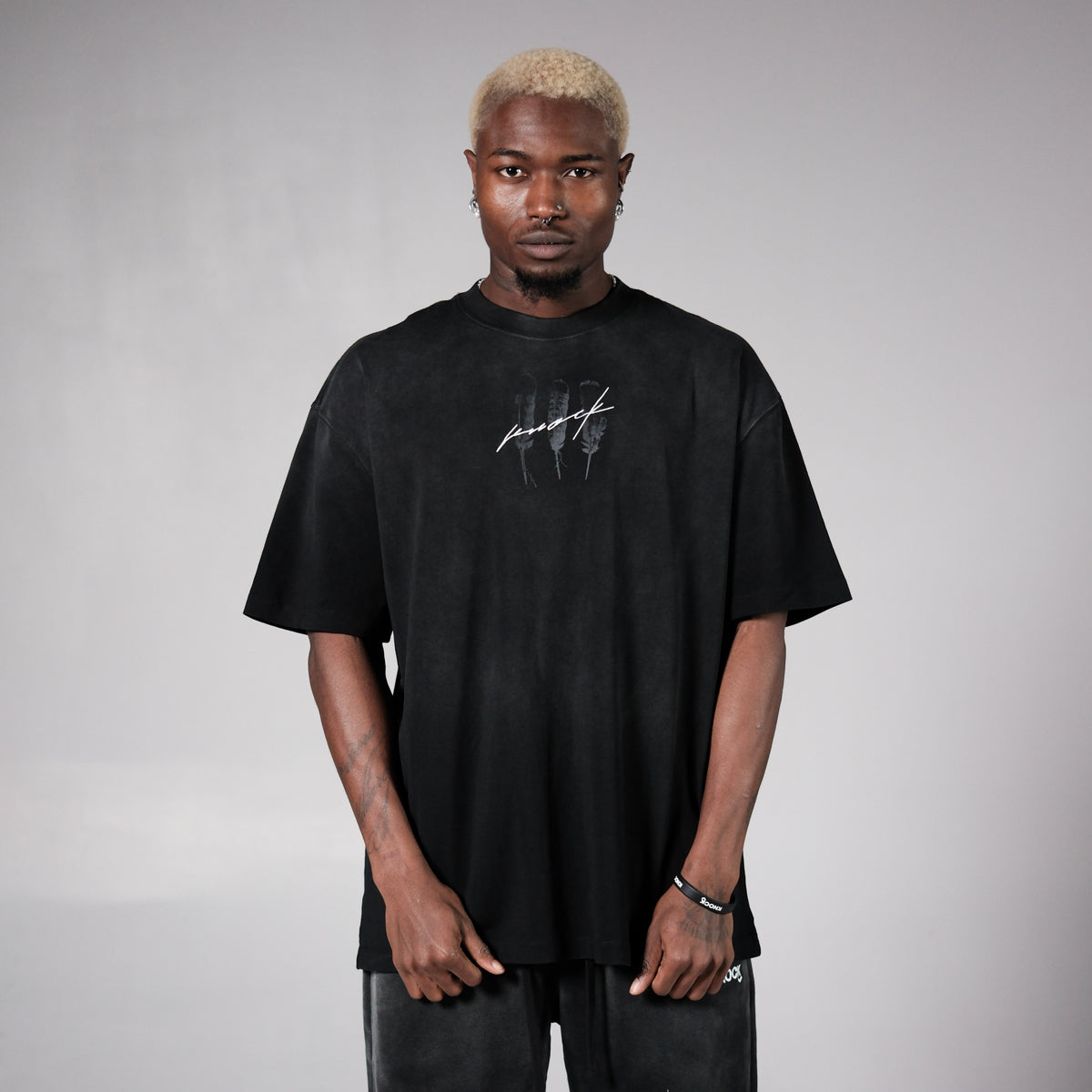 ONE BLOOD VINTAGE BLACK TEE