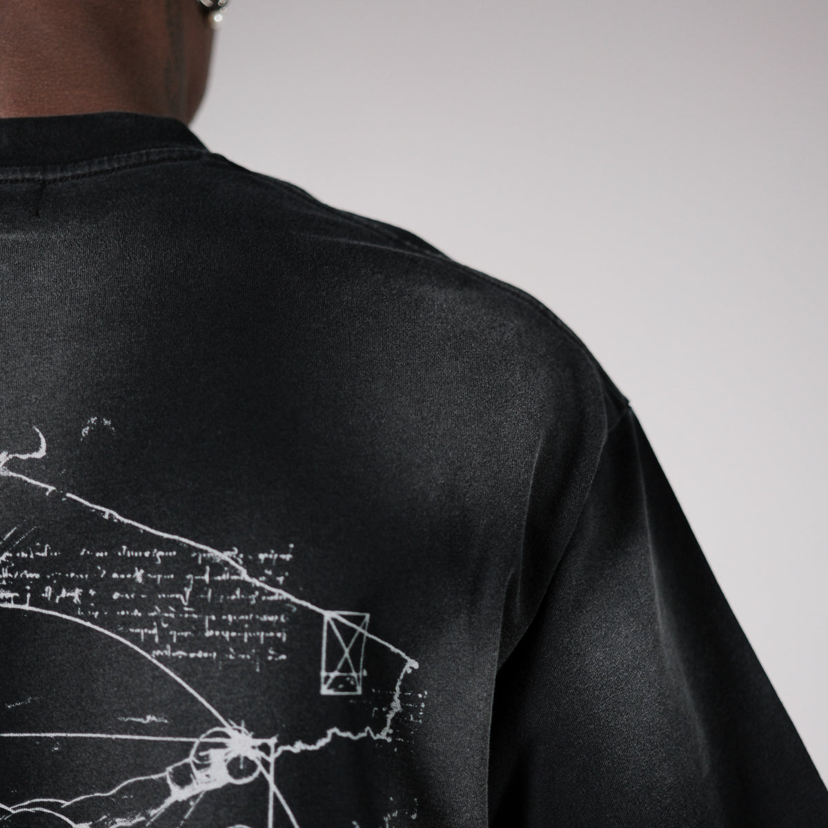 ASCENSION TEE VINTAGE BLACK