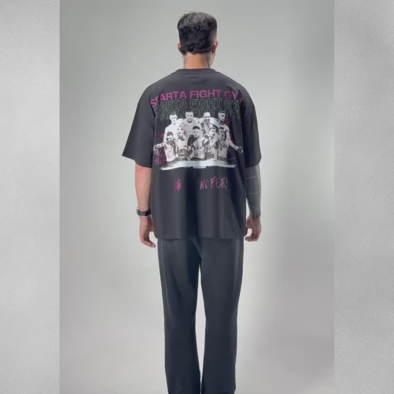 Load video: SPARTA X KNOCK OVERSIZED TEE