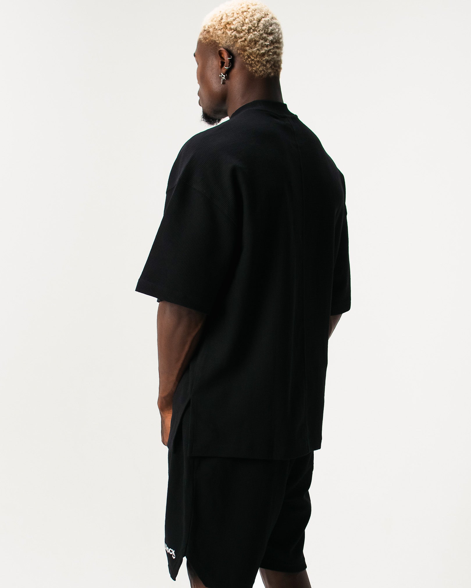 GRID - KNIT TEE