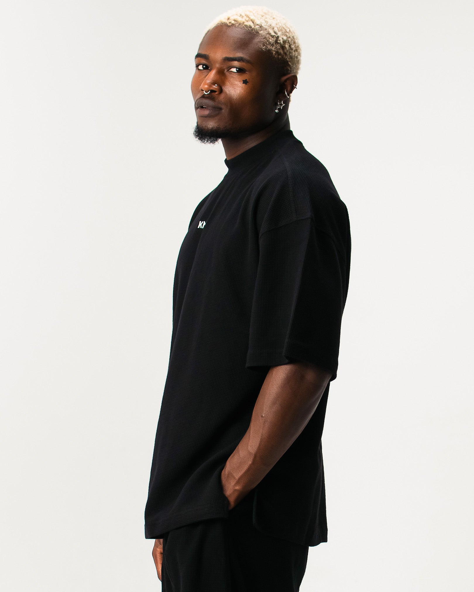 GRID - KNIT TEE
