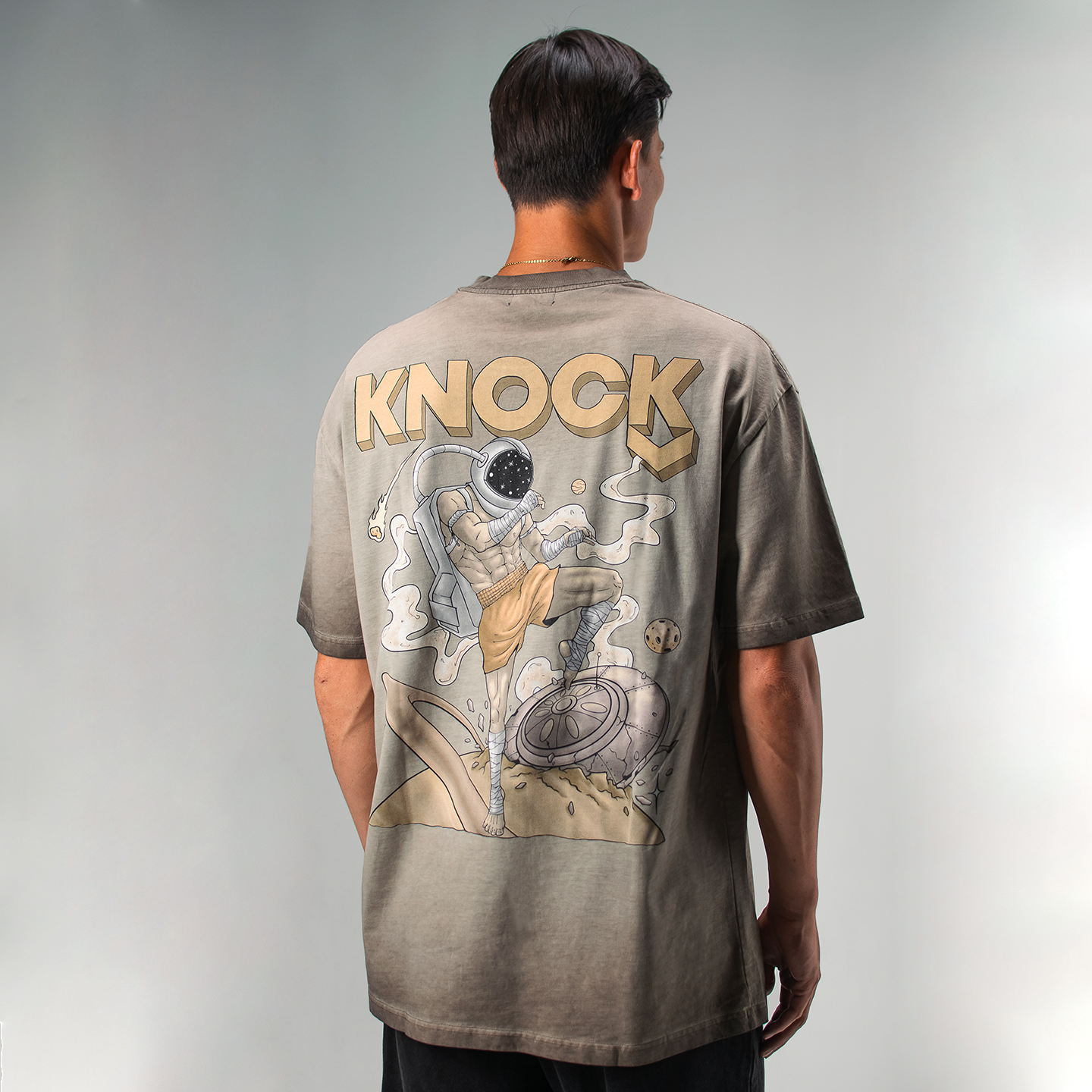 ASTROKNEE 2.0 OVERSIZED TEE VINTAGE SAND